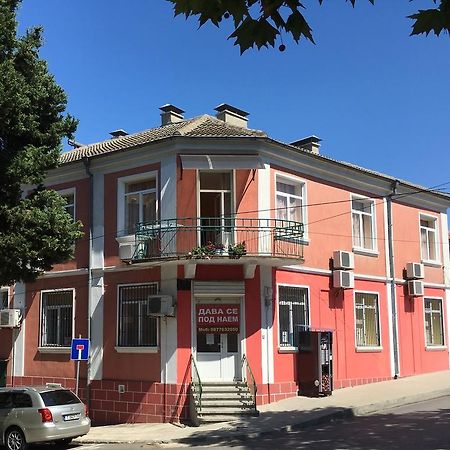 Pink Guest House Обзор Екстер'єр фото