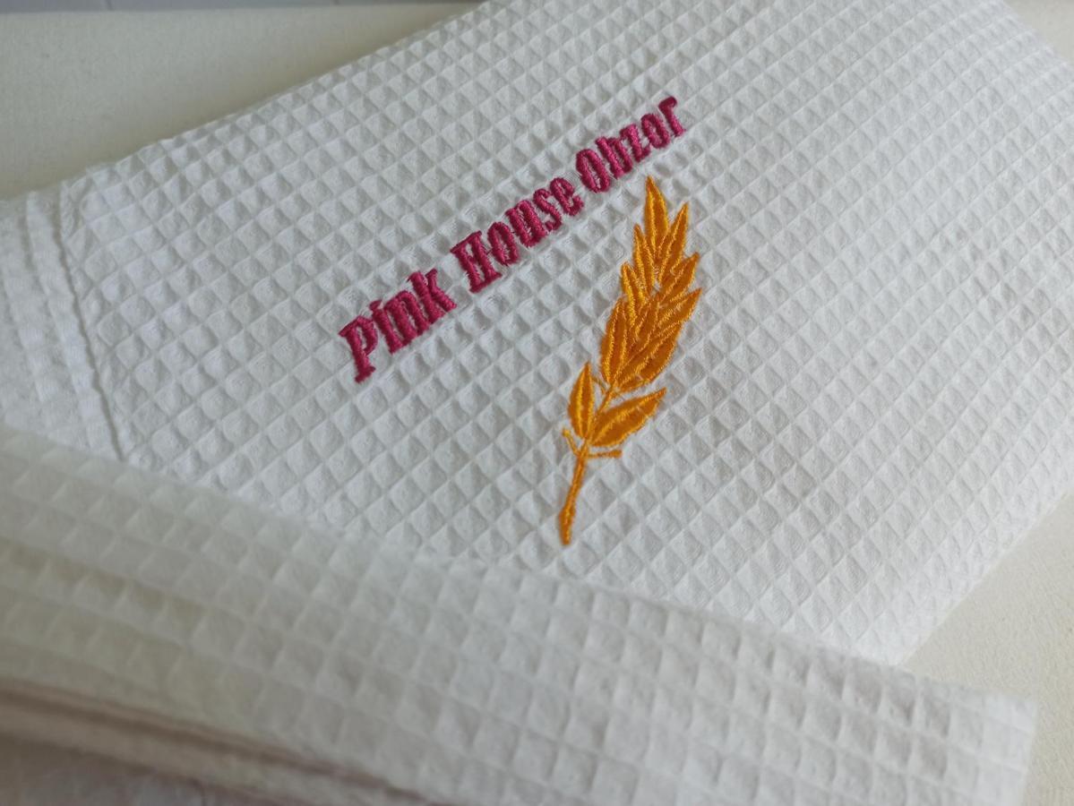 Pink Guest House Обзор Екстер'єр фото